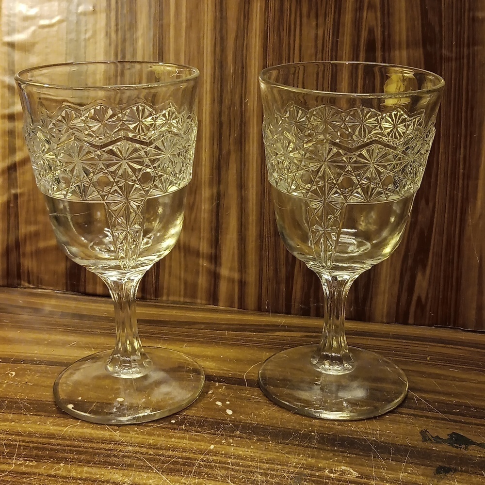 EAPG LG Wright stemmed queen goblets
